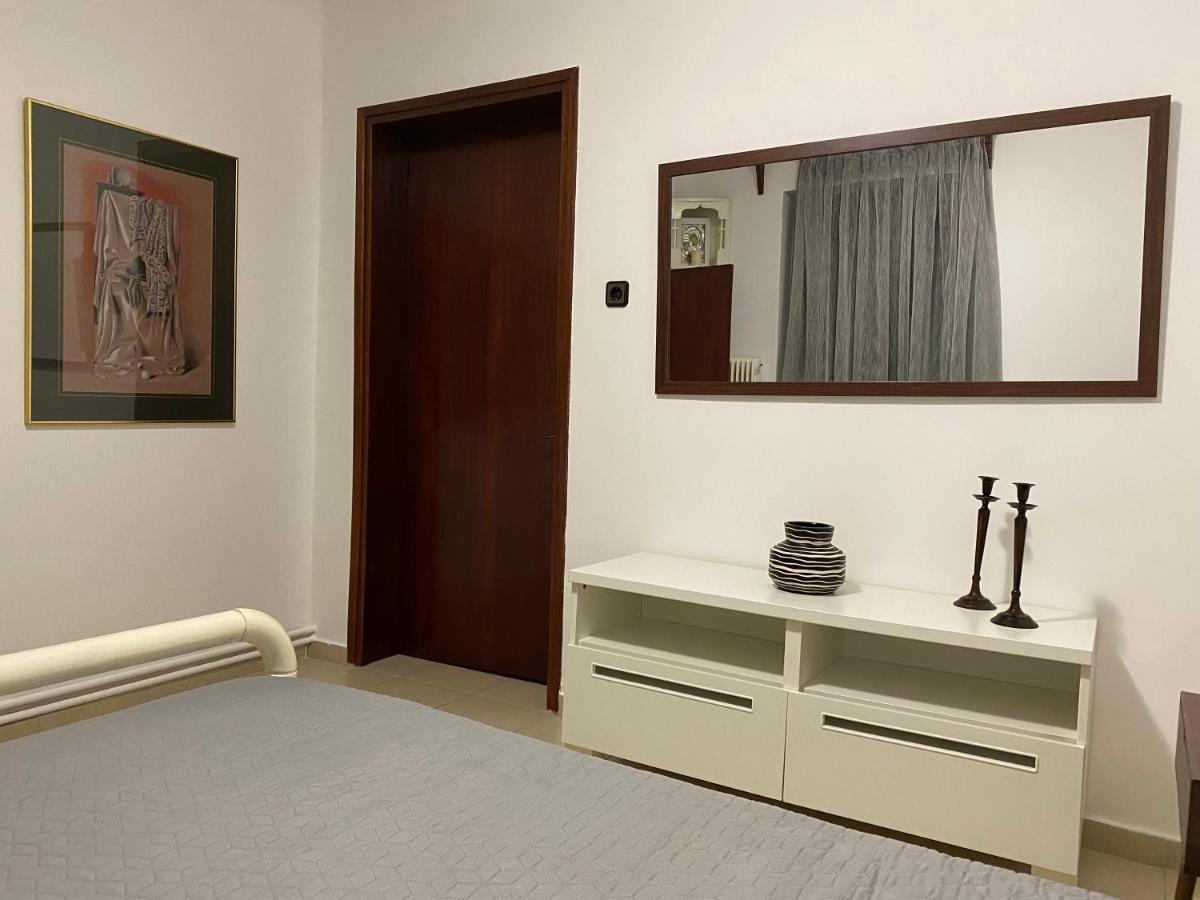 Sarakinas Farm House 卡兰巴卡 外观 照片